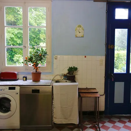 19th Century Artistic Mansion With Garden * Bayeux