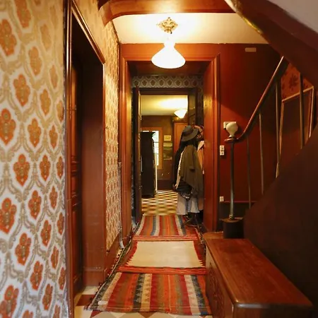 19th Century Artistic Mansion With Garden Bayeux